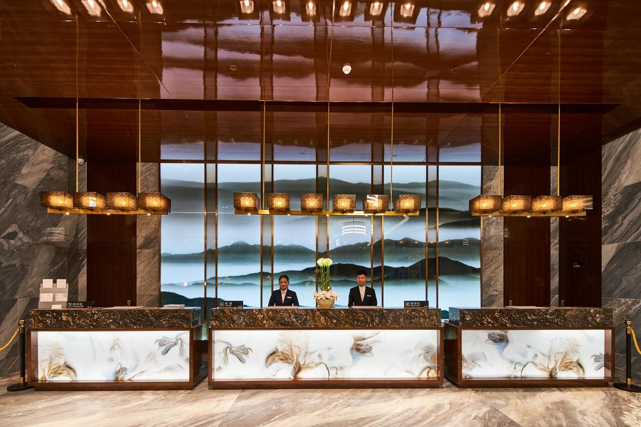 Zhongshan Guzhen Huayu Landmark Hotel Екстериор снимка
