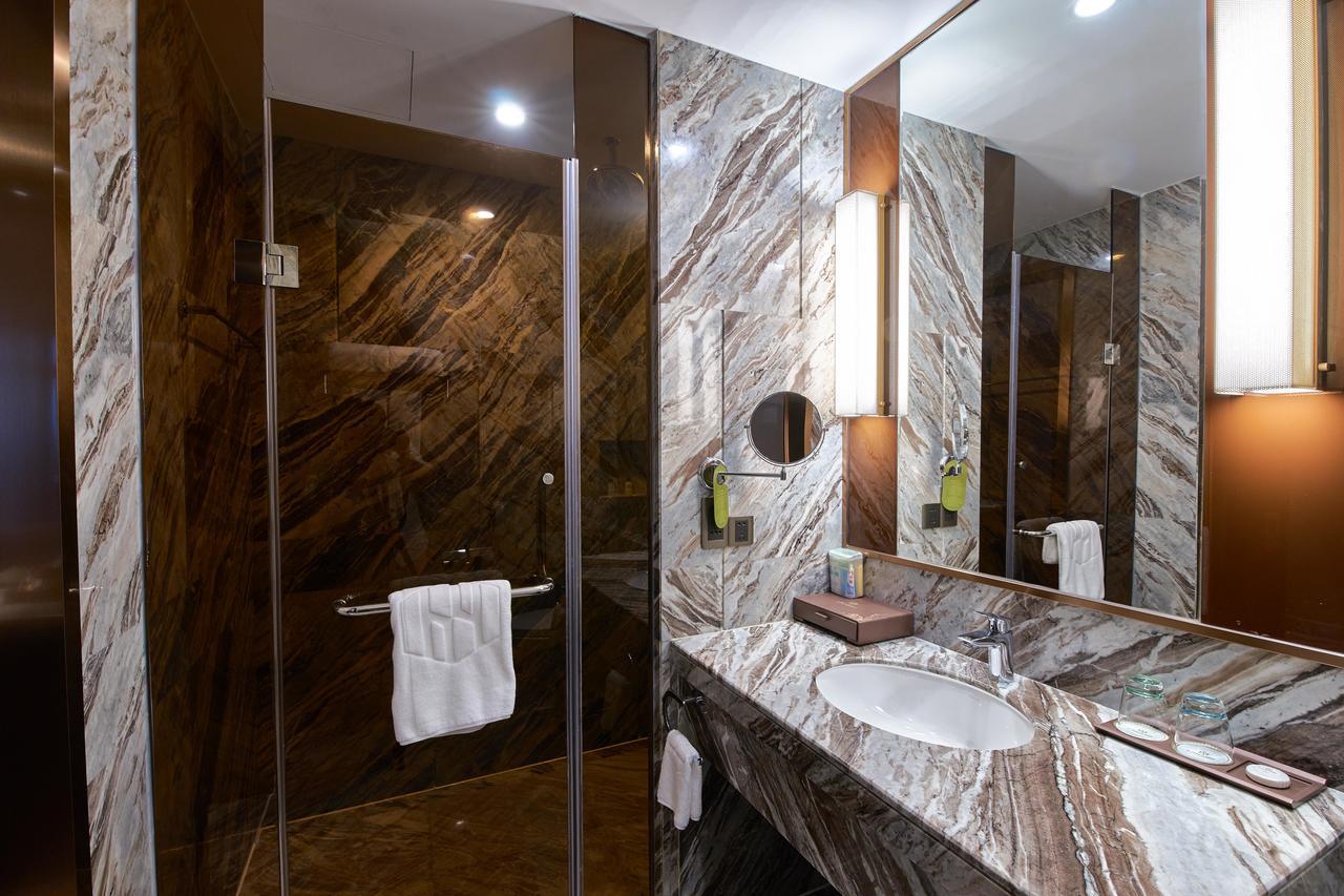 Zhongshan Guzhen Huayu Landmark Hotel Екстериор снимка
